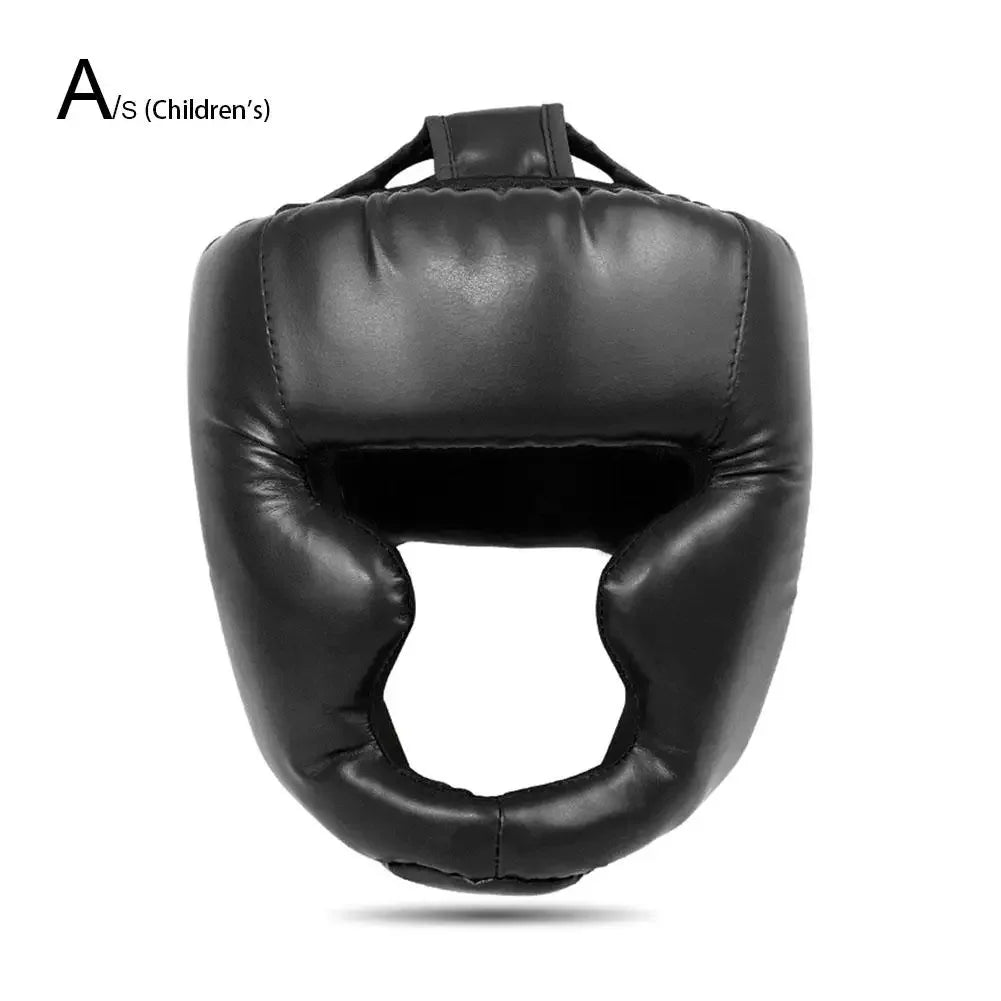 Sparring helmet, made of synthetic leather with full coverage for children and adults, head protector for training.